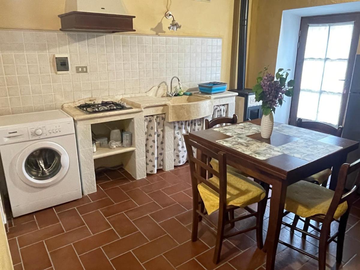La Costarella Apartment Montefollonico ภายนอก รูปภาพ